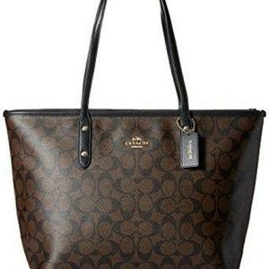 Coach Bags - Authentic Coach purse Coach Bags - Authentic Coach purse